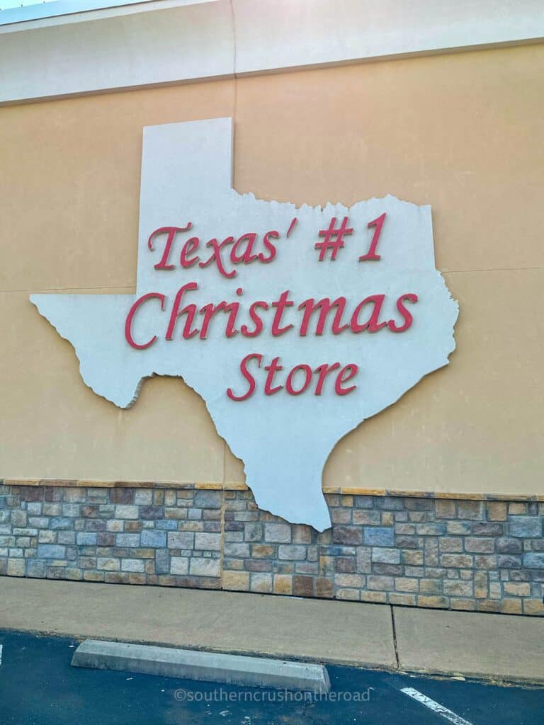 decorators warehouse storefront texas sign